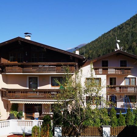 Ferienhaus Bergblick Fulpmes Exteriör bild